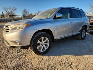 Toyota Highlander BASE 3.5L 6 2012