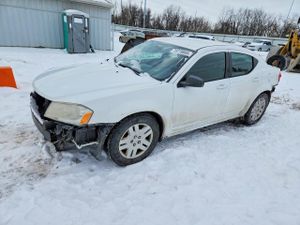 Dodge Avenger SE 2.4L 4 2012