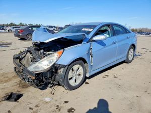 Hyundai Sonata HYBRID 2.4L 4 2013
