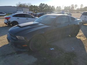 Ford Mustang 3.7L 6 2012