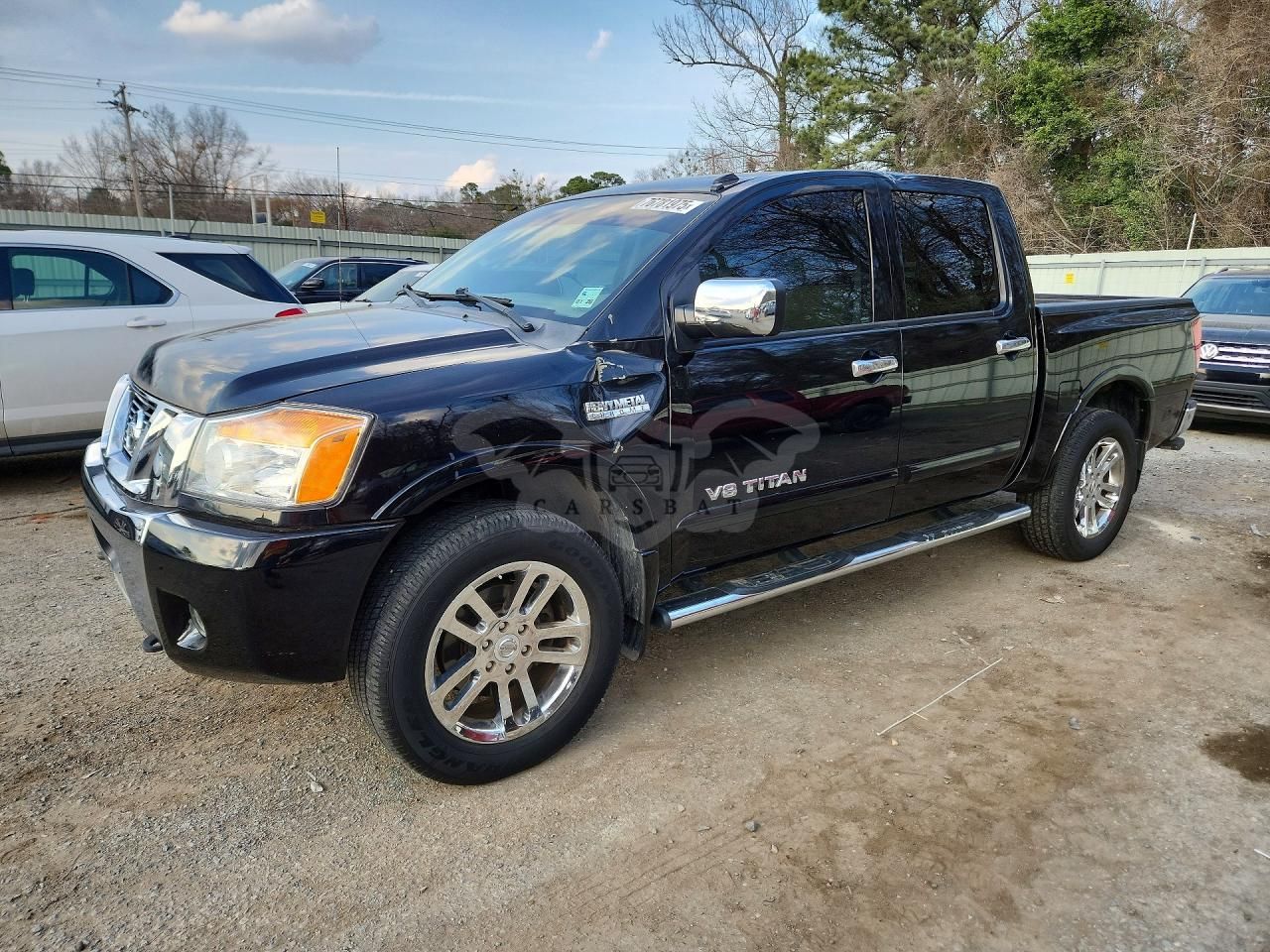 Nissan Titan S 5.6L 8 2011