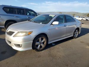 Toyota Camry BASE 2.5L 4 2010