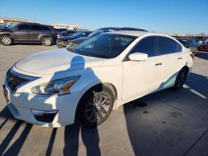 Nissan Altima 2.5 2.5L 4 2015