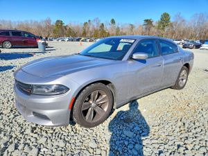Dodge Charger SXT 3.6L 6 2015