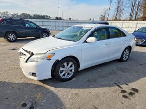 Toyota Camry BASE 2.5L 4 2011