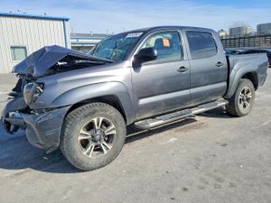Toyota Tacoma DOUBLE CAB PRERUNNER 4.0L 6 2015