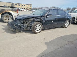 Nissan Altima BASE 2.5L 4 2011