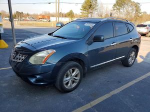Nissan Rogue S 2.5L 4 2013