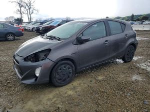 Toyota Prius 1.5L 4 2015