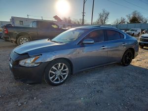 Nissan Maxima S 3.5L 6 2012