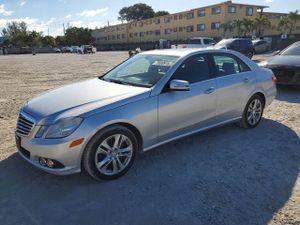 Mercedes-Benz E 350 4MATIC 3.5L 6 2010