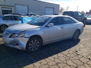 Toyota Camry LE 3.5L 6 2007