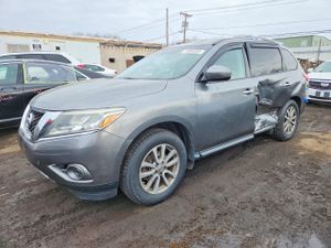 Nissan Pathfinder S 3.5L 6 2015