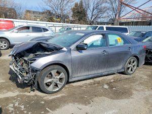 Toyota Camry L 2.5L 4 2014