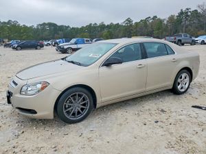 Chevrolet Malibu LS 2.4L 4 2011