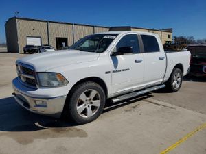 Dodge RAM 5.7L 8 2011