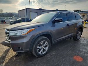 Toyota Highlander XLE 3.5L 6 2015