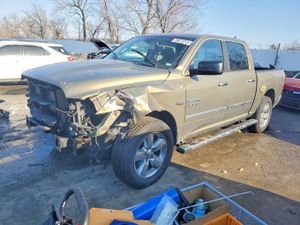 RAM 1500 SLT 5.7L 8 2013