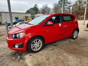 Chevrolet Aveo (Sonic) LT 1.8L 4 2013