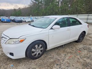 Toyota Camry BASE 2.5L 4 2010