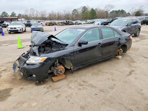 Toyota Camry BASE 2.5L 4 2011