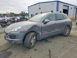Porsche Cayenne 3.6L 6 2012