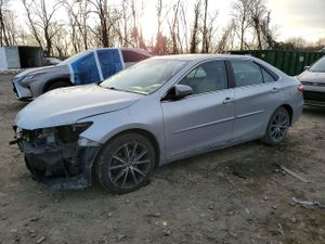 Toyota Camry LE 2.5L 4 2015