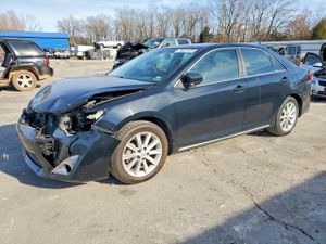 Toyota Camry BASE 2.5L 4 2012