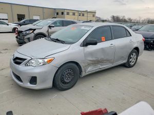 Toyota Corolla BASE 1.8L 4 2011