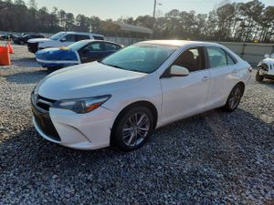 Toyota Camry LE 2.5L 4 2015