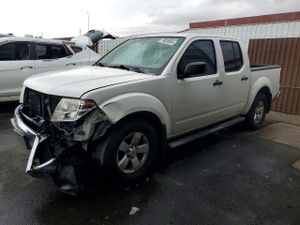 Nissan Frontier CREW CAB SE 4.0L 6 2010
