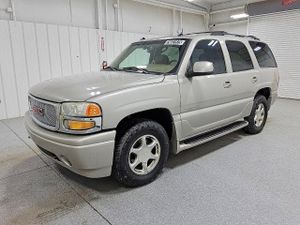 GMC Yukon 6.0L 8 2005