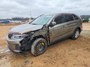 Kia Sorento LX 2.4L 4 2015