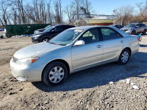 Toyota Camry LE 2.4L 4 2003
