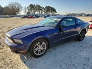 Ford Mustang 3.7L 6 2012