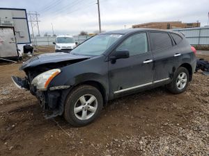Nissan Rogue S 2.5L 4 2013