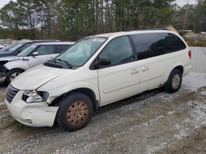 Chrysler Town & Country LX 3.3L 6 2007