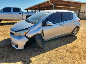 Toyota Yaris 1.5L 4 2012
