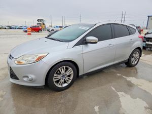 Ford Focus SEL 2.0L 4 2012