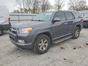 Toyota 4Runner SR5 4.0L 6 2013