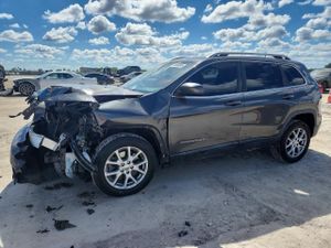 Jeep Cherokee LATITUDE 3.2L 6 2015