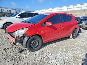 Toyota Prius 1.5L 4 2015