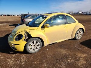 Volkswagen Beetle 2.5L 2.5L 5 2008
