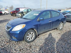 Nissan Versa S 1.6L 4 2014