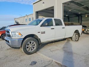 RAM 2500 ST 5.7L 8 2014