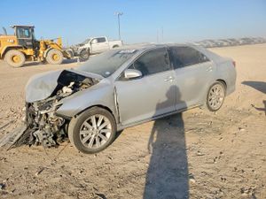 Toyota Camry SE 3.5L 6 2012