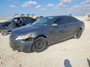 Toyota Camry BASE 2.5L 4 2010