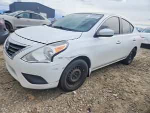Nissan Versa S 1.6L 4 2015