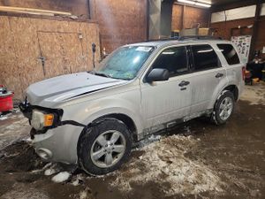 Ford Escape XLT 2.5L 4 2012
