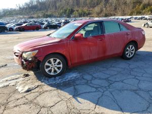 Toyota Camry BASE 2.5L 4 2011
